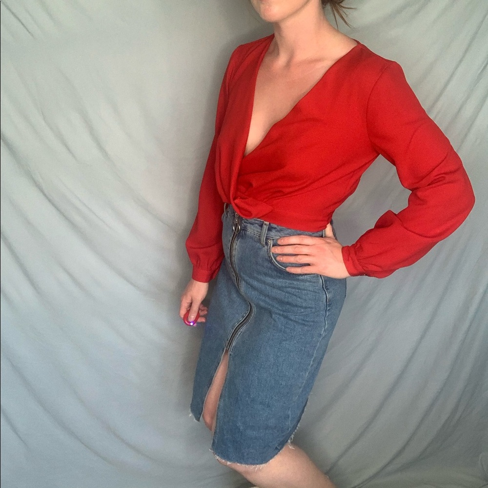 Gorgeous red cropped forever21 blouse